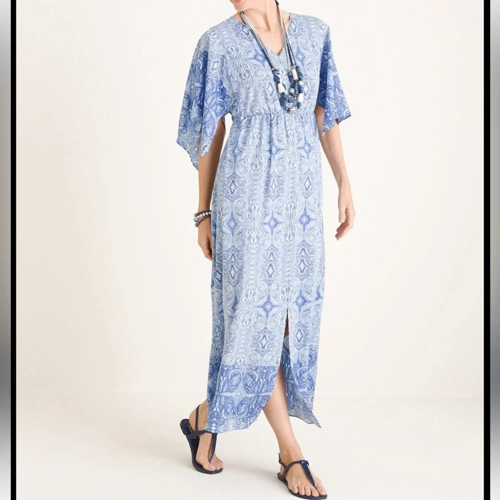 Chicos Blue Medallion Print Maxi‎ Dress. Size 1 (or 8)